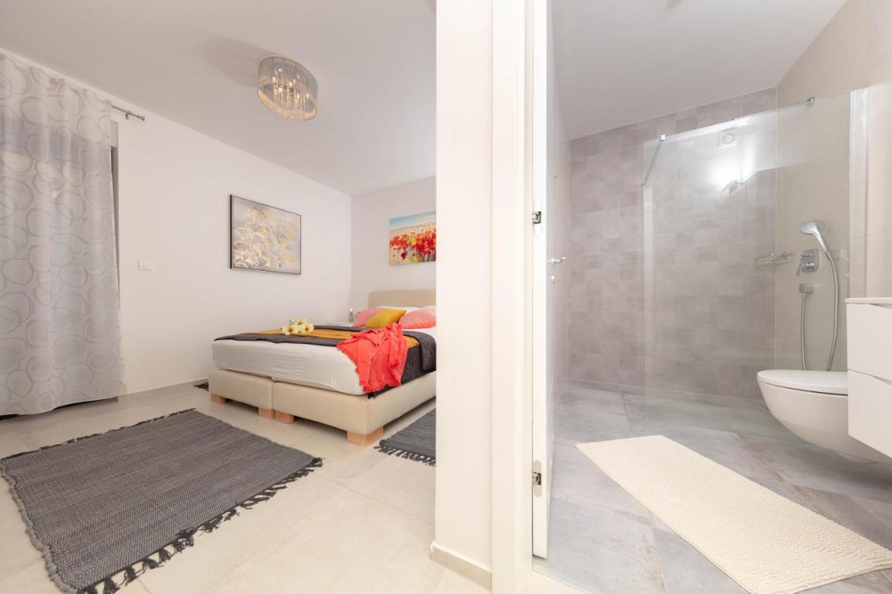 Apartman Oranz Banjole Exterior foto
